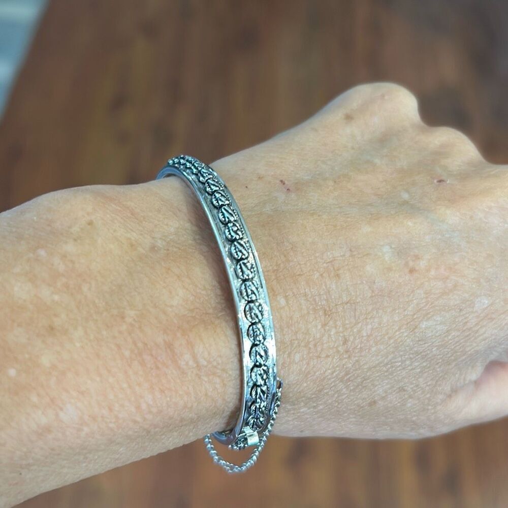 Whiting & Davis Silver Thin Bangle Bracelet - image 2